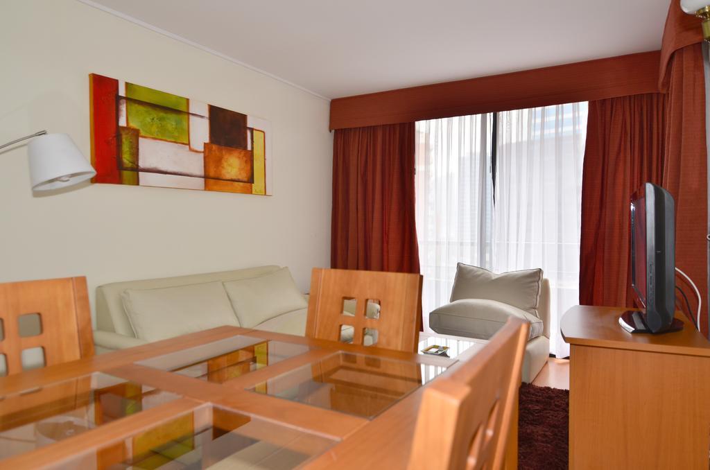 Rent A Home Bosque Norte Santiago Eksteriør bilde