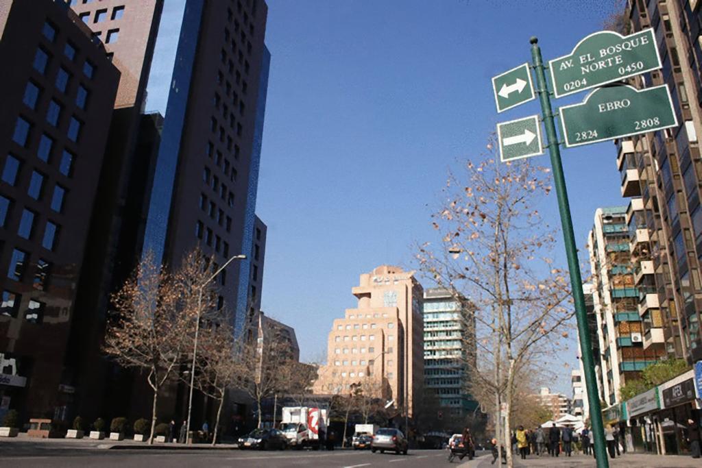Rent A Home Bosque Norte Santiago Eksteriør bilde